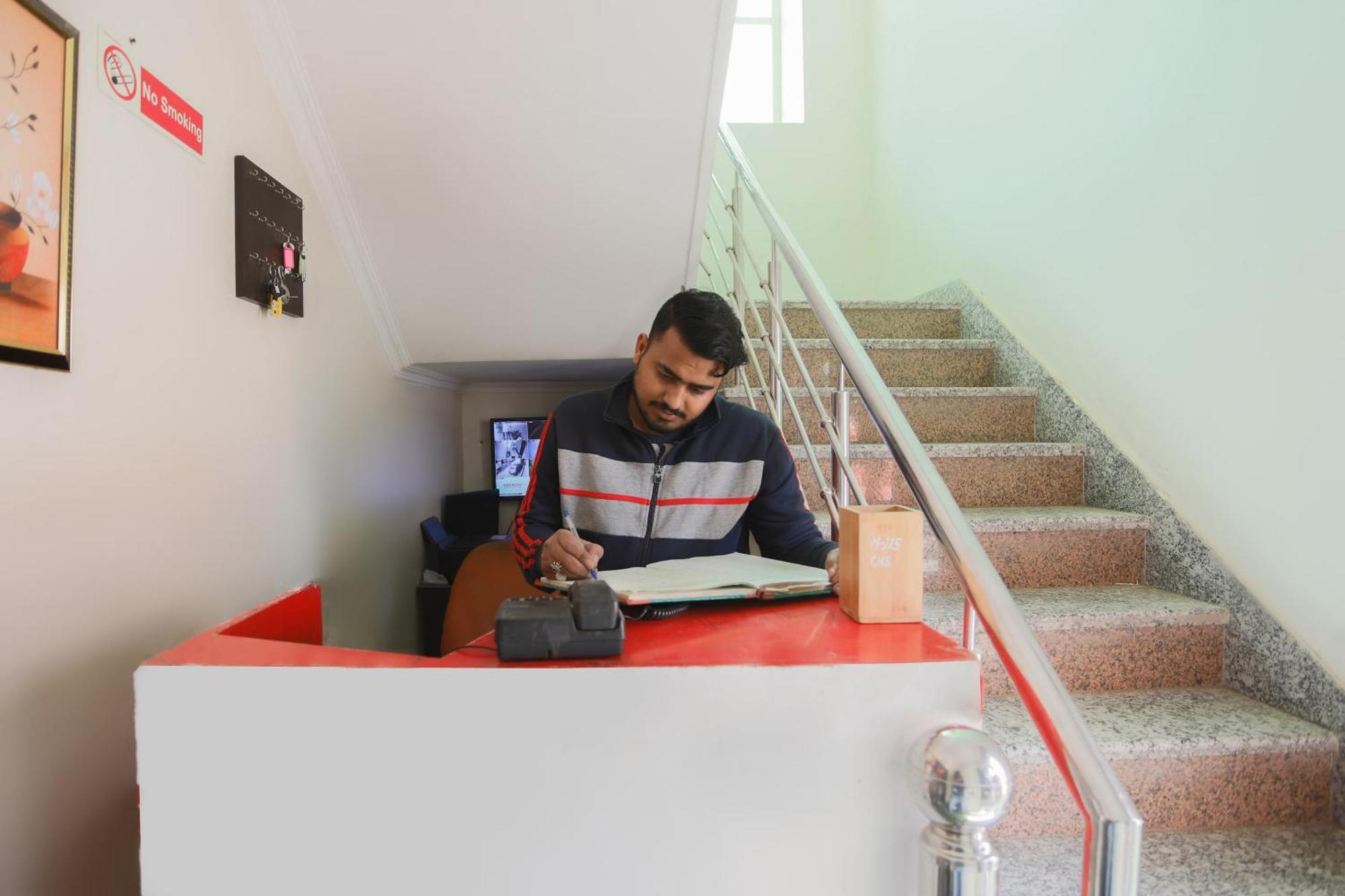 Hotel O Akki Residency Indirapuram Экстерьер фото