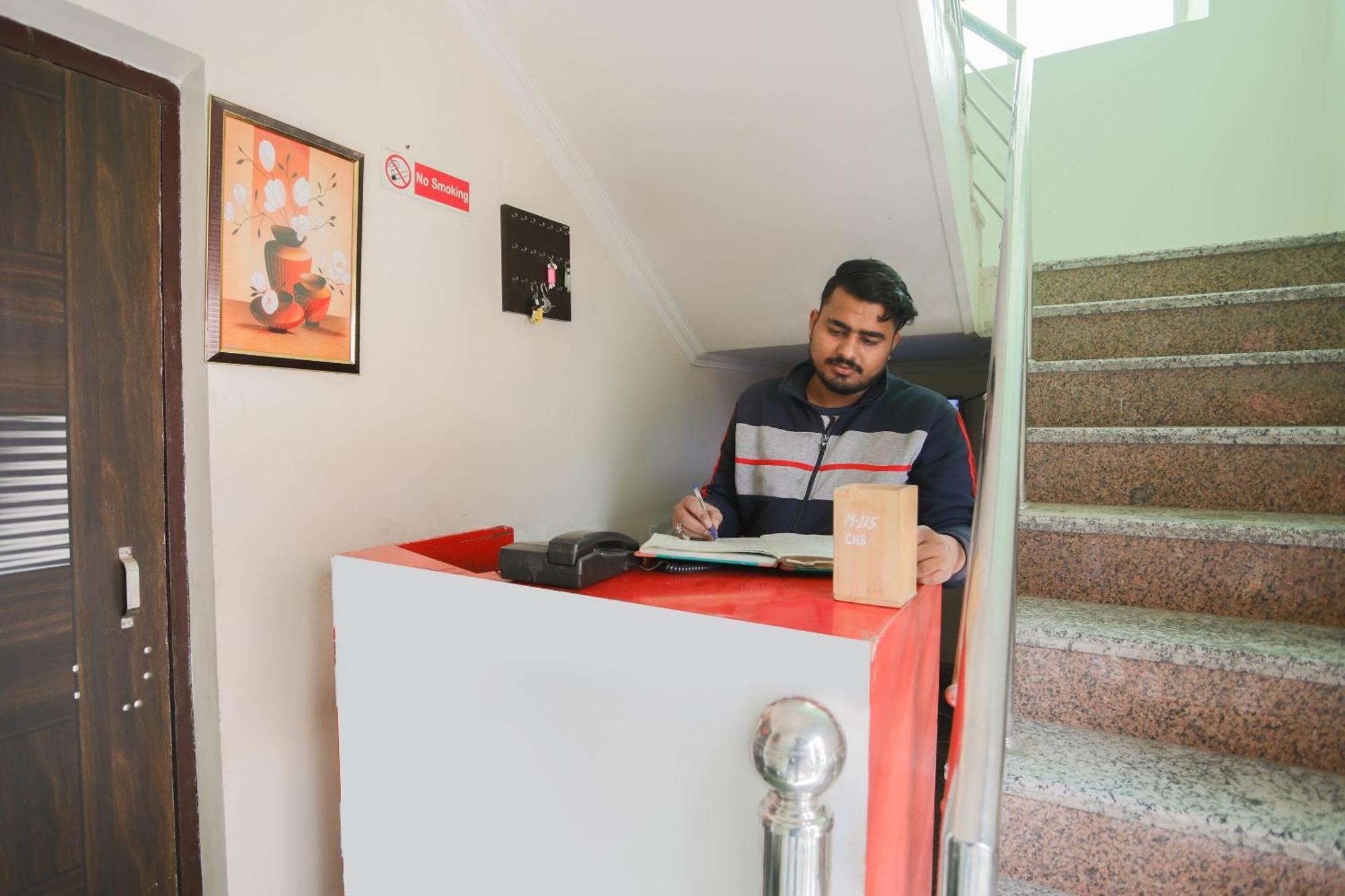 Hotel O Akki Residency Indirapuram Экстерьер фото